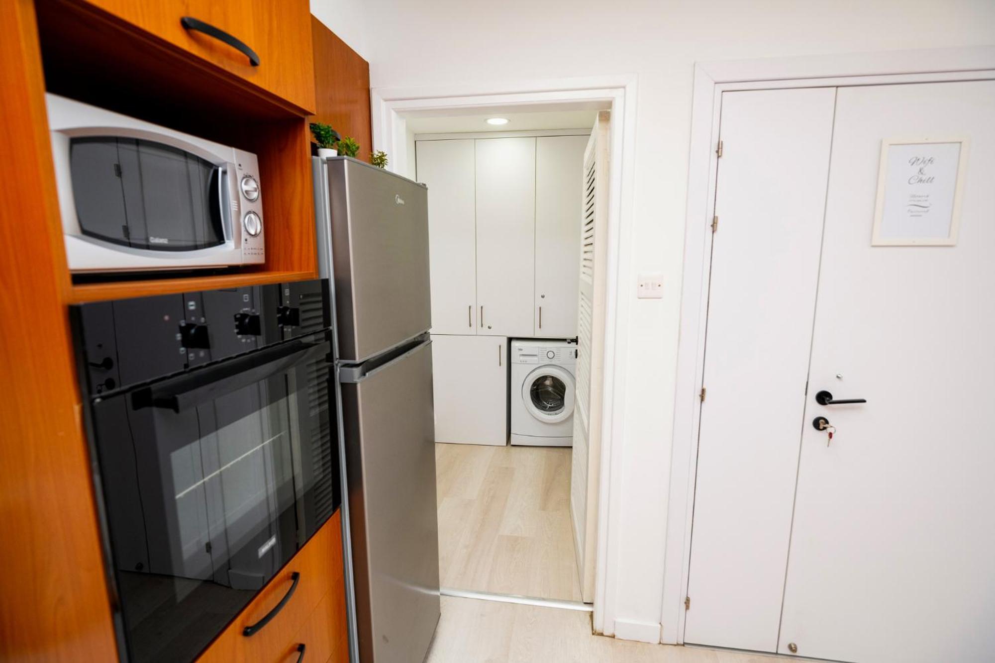Lazuli Sea View Beachfront Ap 21 Larnaca Ngoại thất bức ảnh