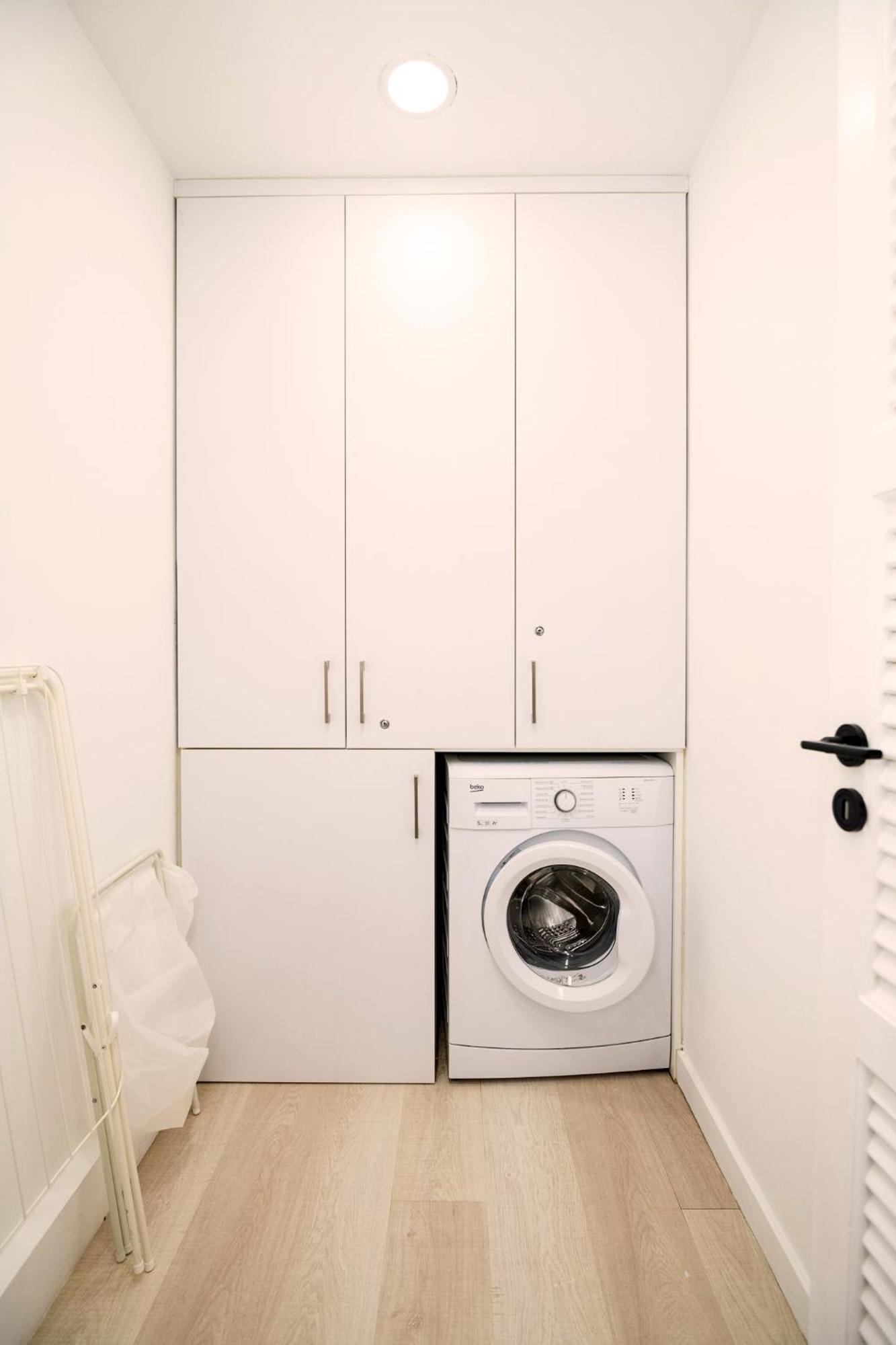 Lazuli Sea View Beachfront Ap 21 Larnaca Ngoại thất bức ảnh